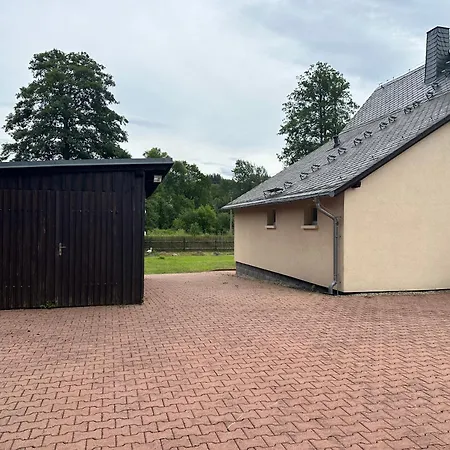 Na Soutoku Villa Lobendava